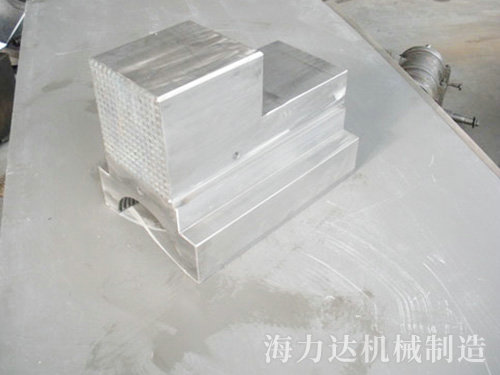 中国二重定做S3150-11重型卧车载重150吨
